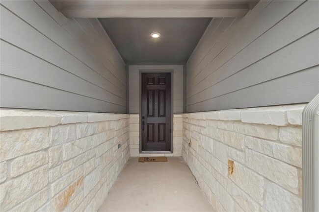 Photo - 181 Slenderleaf Dr