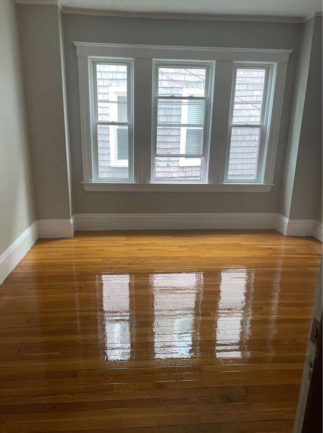 Photo - 18 Spaulding St Apartment Unit 1