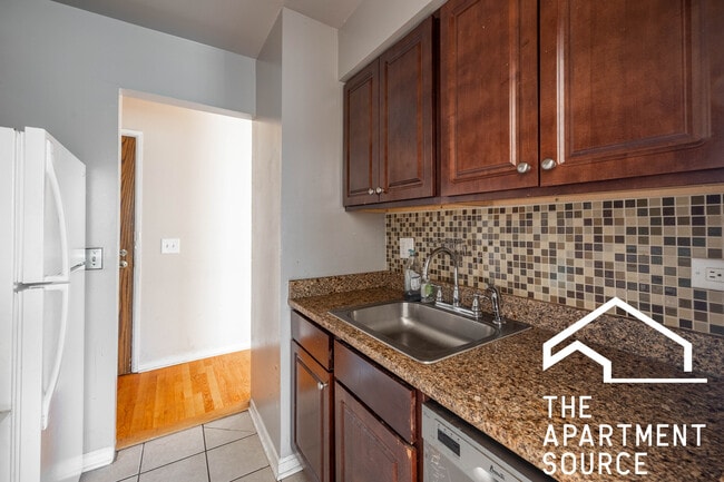 Photo - 5820 N Sheridan Rd Unit 503