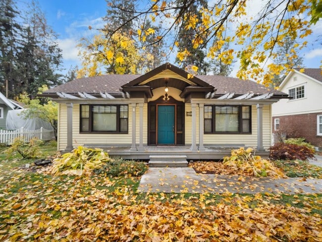 Building Photo - Charming 3-Bedroom Home in Downtown Spokane