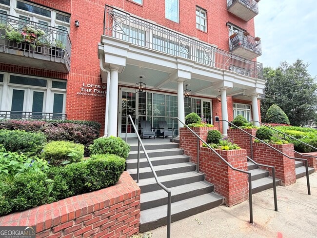 Photo - 206 11th St NE Unit 303
