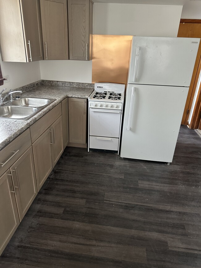 Building Photo - 416 W 144th St Unit 2 R