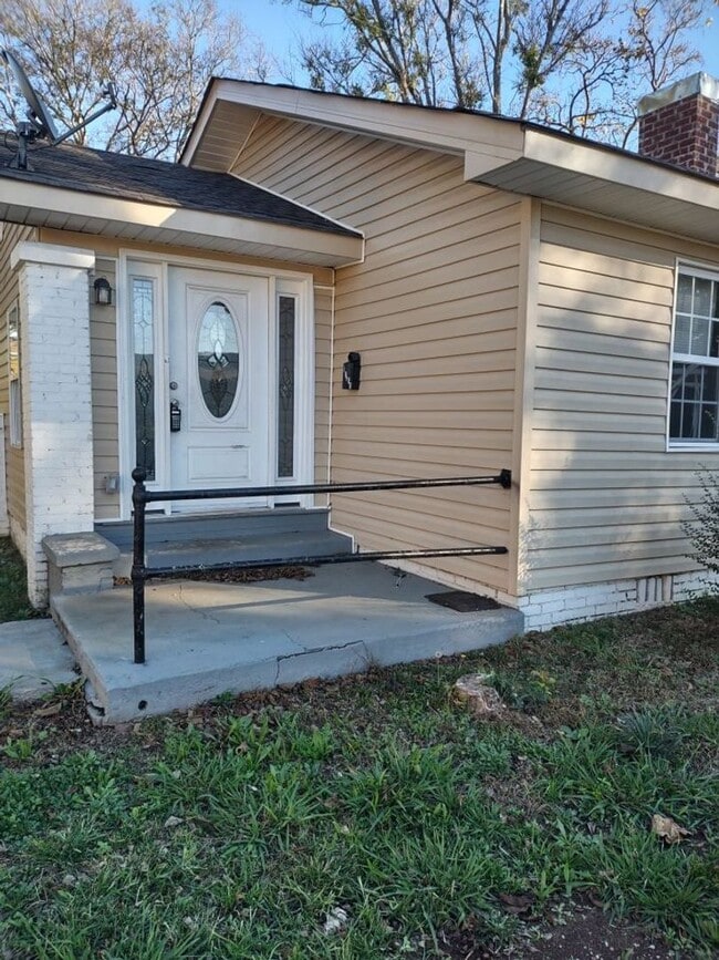 Building Photo - Birmingham