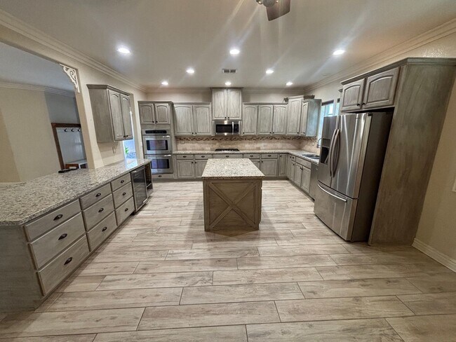 Photo - 4-Bedroom Single-Story Home with Solar & RV Parking