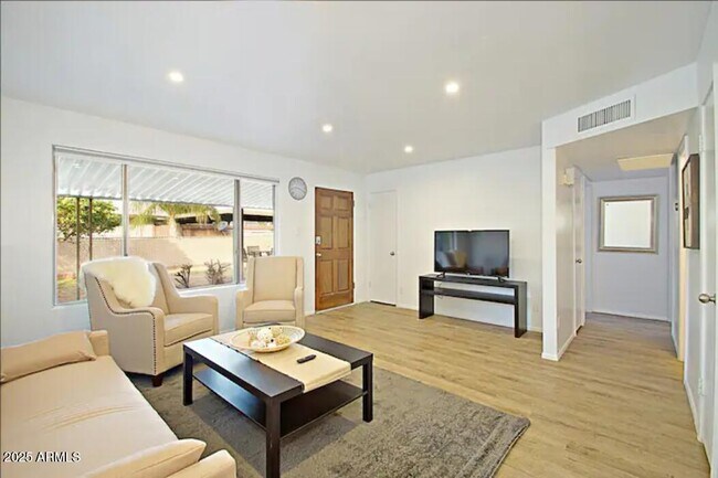 Photo - 6944 E Earll Dr