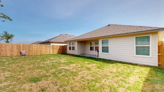 Photo - 1212 Rolling Thunder Dr
