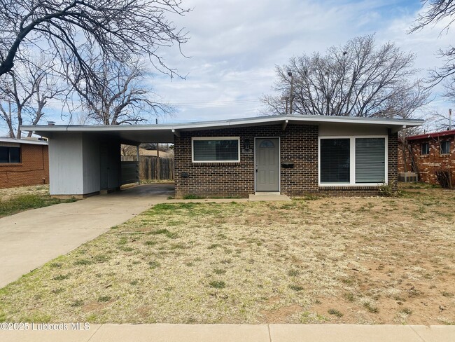 Photo - 2704 68th St House