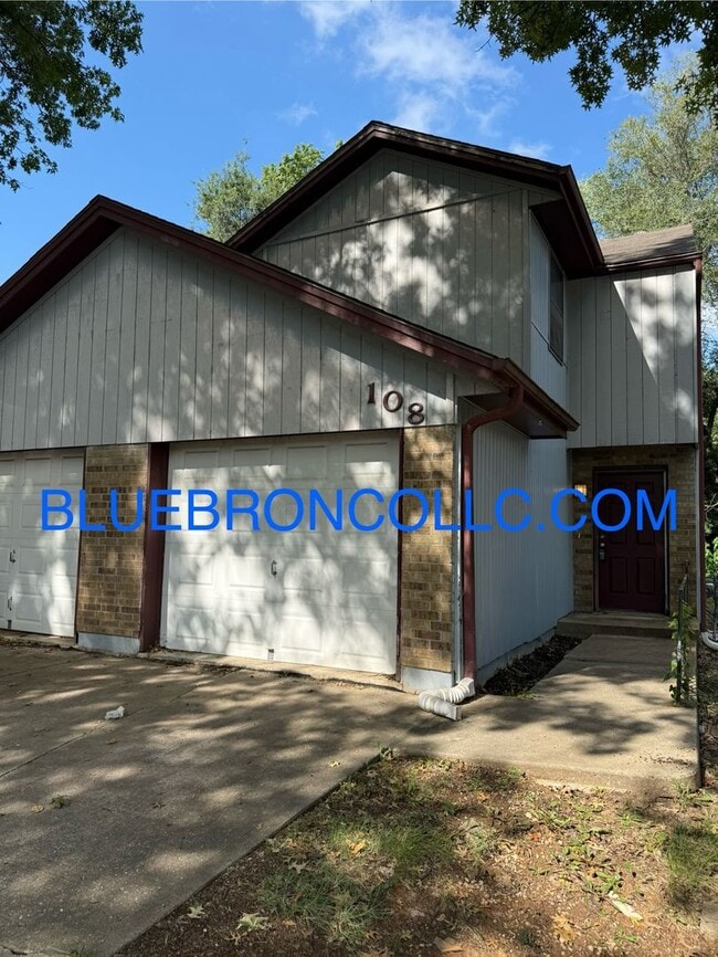 3-Bedroom Townhome in Lee’s Summit for a g... - 3-Bedroom Townhome in Lee’s Summit for a g...