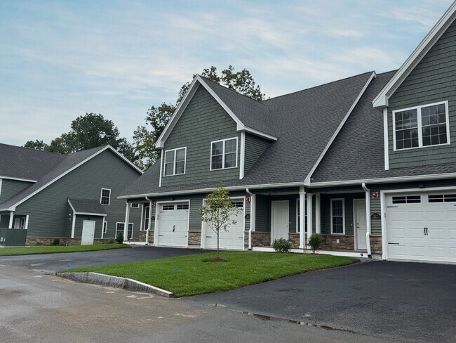 Photo - The Residences of Skye