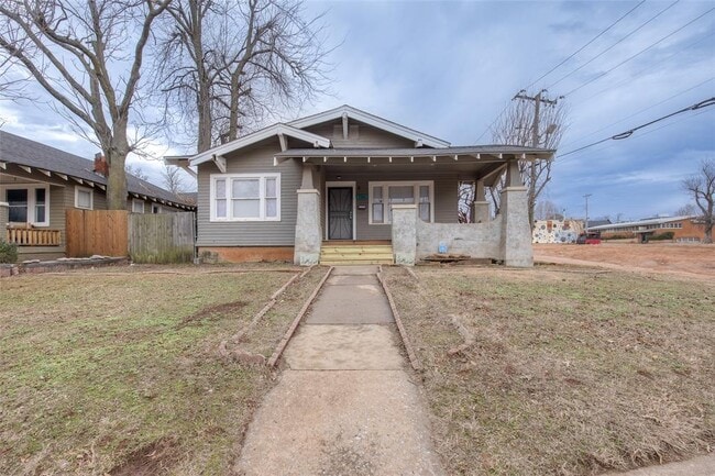 Photo - 726 NW 24th St