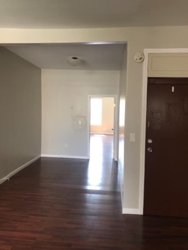 Photo - 255 Linden Blvd
