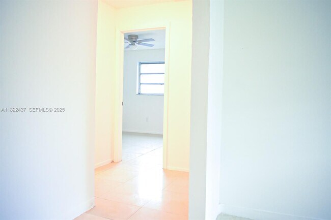2265 NW 98th St Unit 2265