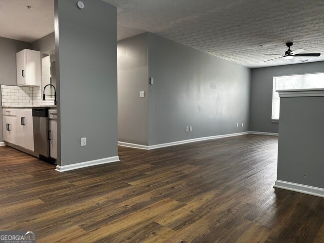 Photo - 9302 Fairington Ridge Cir