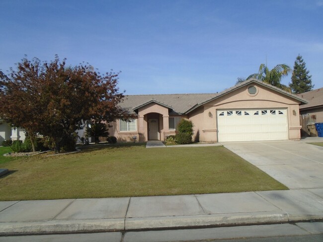 JUST REDUCED BY $100 PER MONTH. & MOVE I... - JUST REDUCED BY $100 PER MONTH.   & MOVE I... House