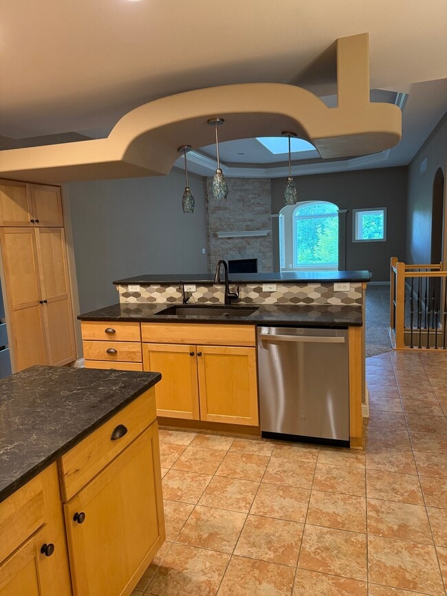 Photo - 4892 Monarch Dr