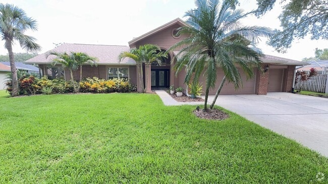 Building Photo - For Rent: A dazzling 5-bedroom, 3-bathroom... Rental