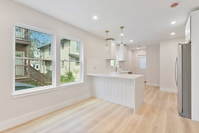 Photo - 66 Cushman Rd