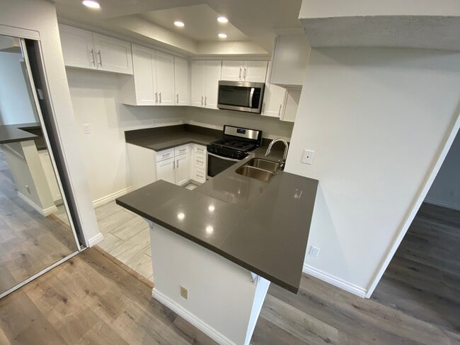 Photo - 5259 Cartwright Ave Unit 208