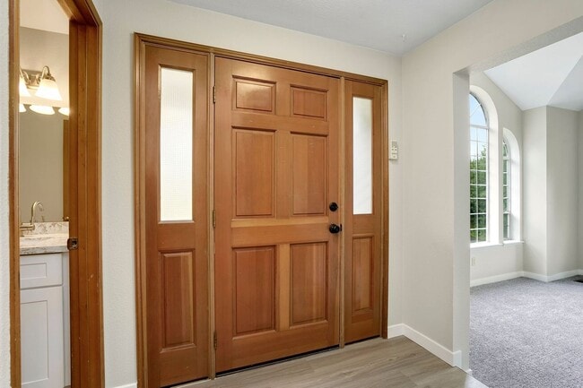 Photo - 3 Bedroom Home in Lake Stevens!