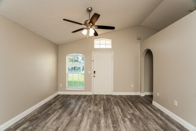 Photo - 6503 Tabogi Trail