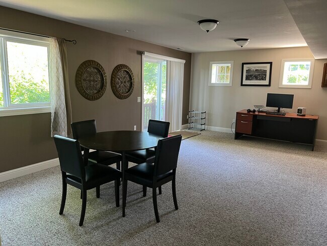 Living area 2