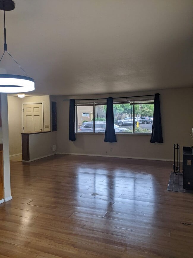 Photo - CovB01 Unidad 320