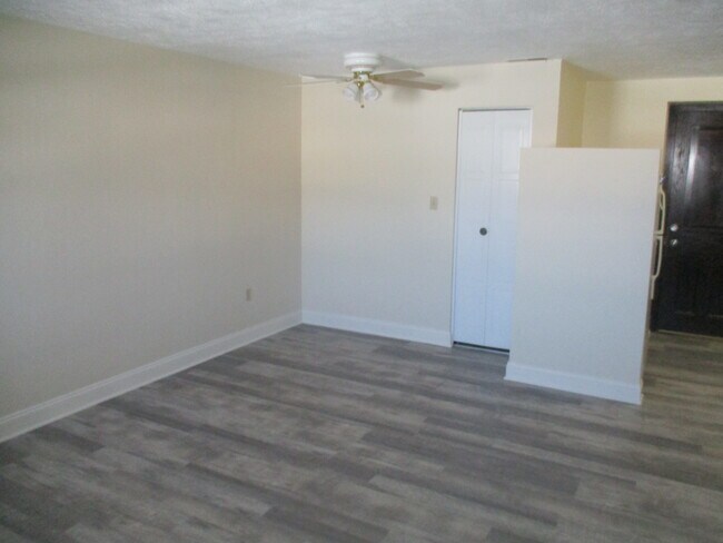 Photo - Ridgeview Apartments