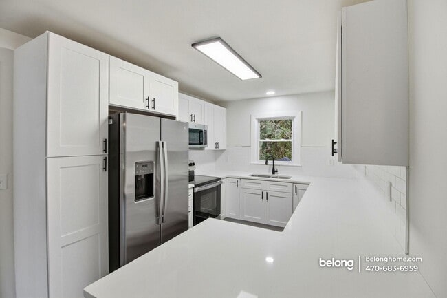 Photo - 53 Springside Dr SE