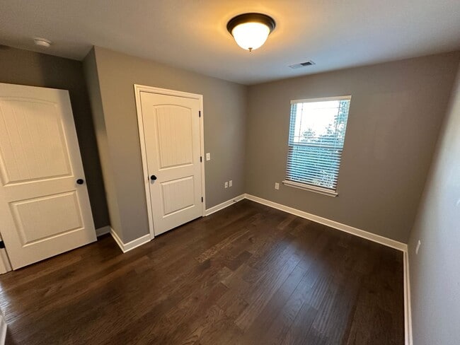 Photo - 132 Cherry St