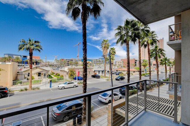 Photo - 353 E Bonneville Ave Unit 233