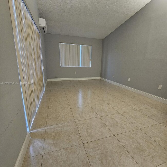 Photo - 1182 W 37th Terrace