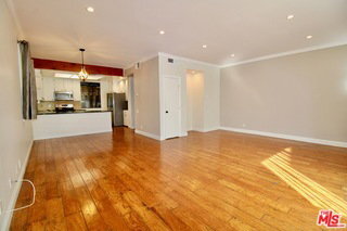 Photo - 1825 Thayer Ave