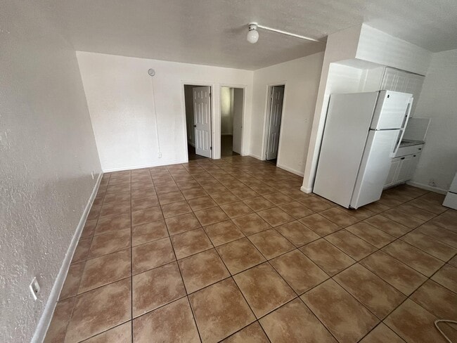 Photo - Avondale Gardens Apartments