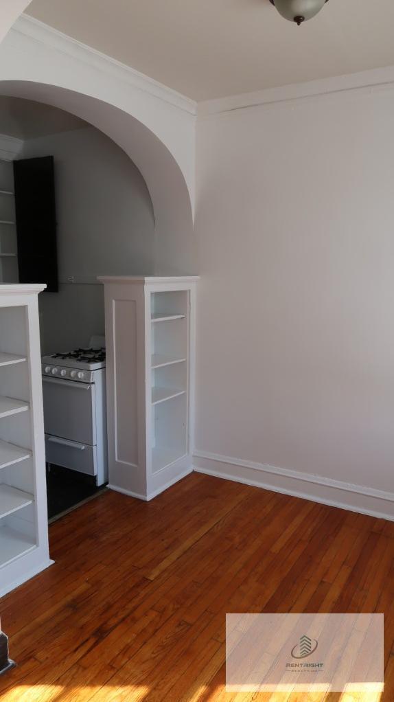 Photo - 4588 N Elston Ave Unidad 206