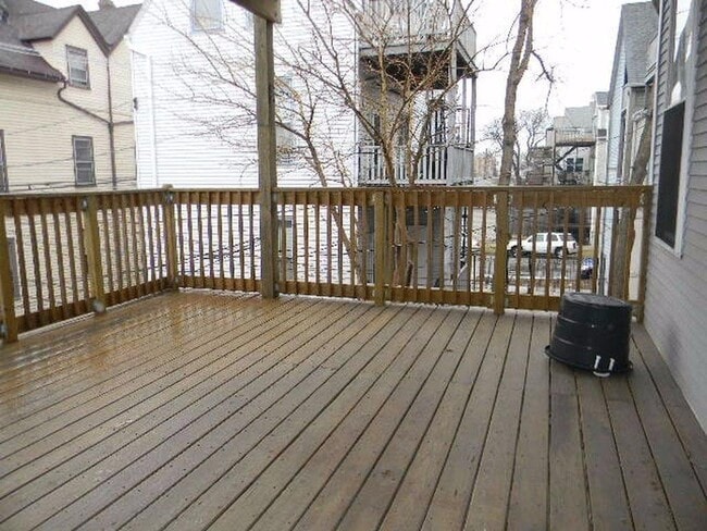 Photo - 3216 N Racine Ave Unit G1