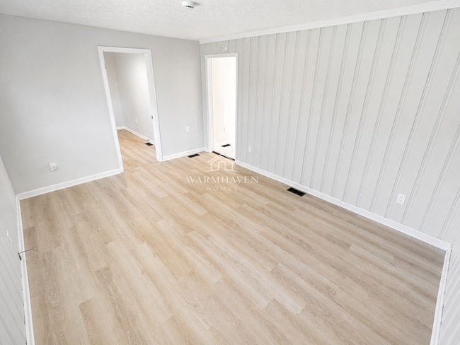 Photo - 931 Crestline Dr