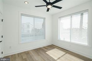 Photo - 2000 N Front St