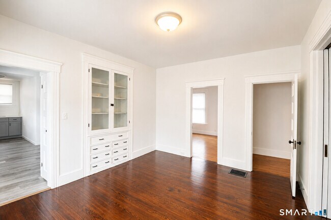 Photo - 760 Howe Ave Unit 1st fl