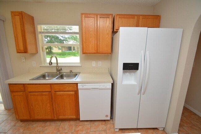 Photo - Spacious 4-Bedroom Retreat with Modern Comforts