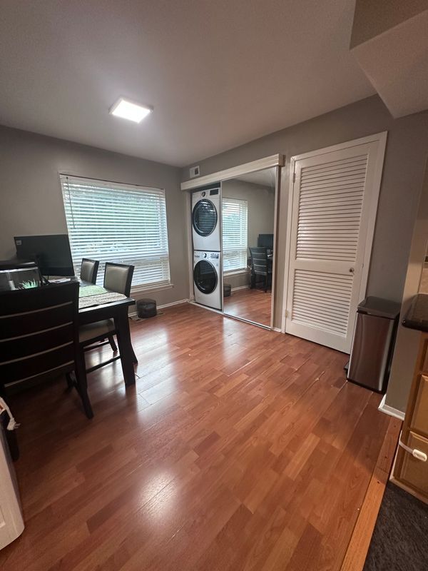 Photo - 423 Christopher Ave