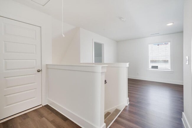 Photo - 3 bedroom home with bonus loft!