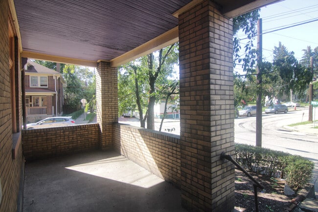 Photo - 200 Kelly Ave Unidad 2