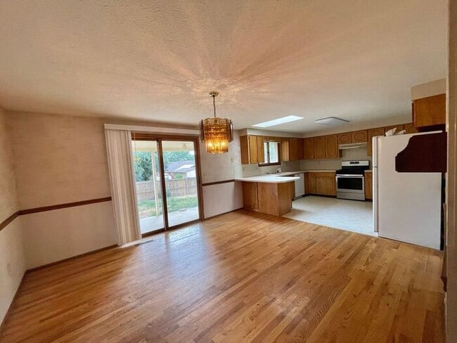 Photo - Large 3 Bedroom, 2 Bathroom Home in North Loveland