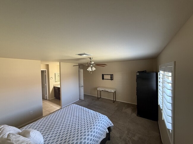 Photo - 3680 W 37th St