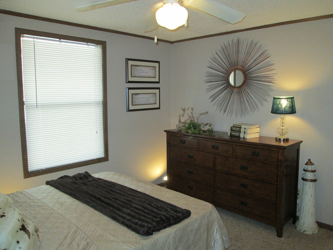 Ridgewood Apartments