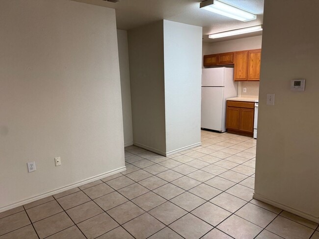 Photo - 606 N Bangor Ave Unit B