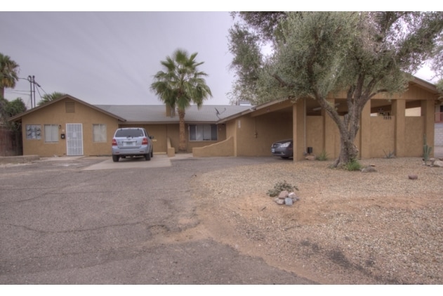 Photo - Suede Apartments