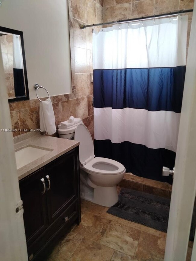 Photo - 4015 Indian Creek Dr Unit 307