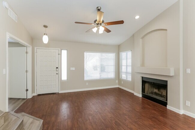 Photo - 7045 N 28th Ave