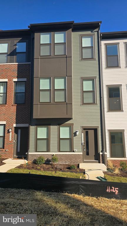 Photo - 1510 Bottlebrush Ln